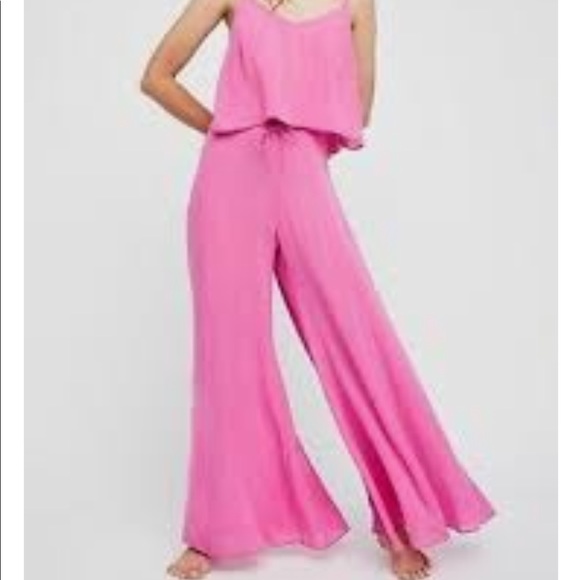 Free people set - Picture 1 of 10